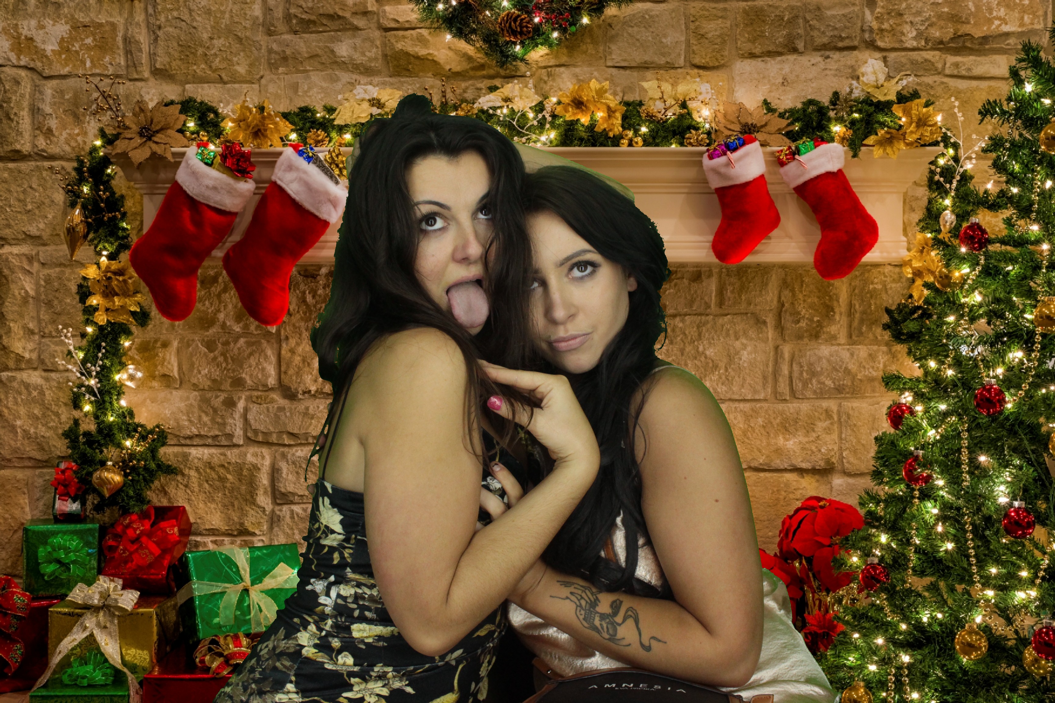 One Line Christmas Party | View more photos from the event at gallery.myphotoboothexperience.co.uk/u/MyPhotoBoothExperienceLtd/One-Line-Christmas-Party